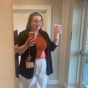 Meet your Posher, Emily